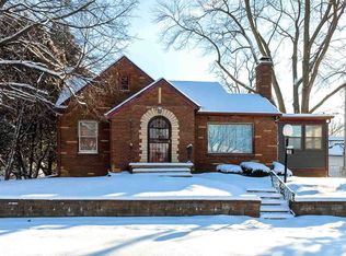 1021 College Ave, Davenport, IA 52803