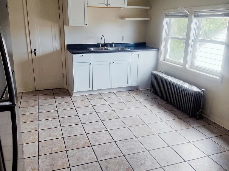 5007 25th Ave #2 — Photo 4