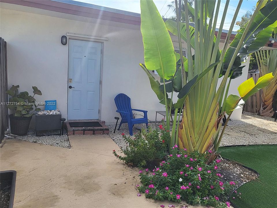 1st image of 1544 NW 4th Ave #B