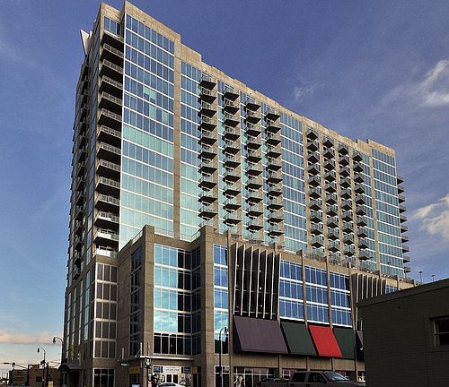 2nd image of 301 Demonbreun St Unit 801
