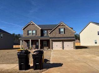 217 Ferndale Dr, Fairburn, GA 30213