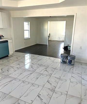 4th image of 1516 Claire Ave #1