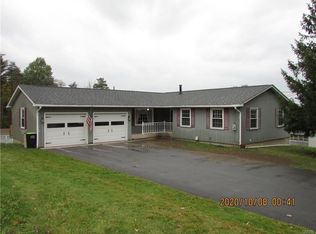 6 Pleasantview Ave, New Hartford, NY 13413