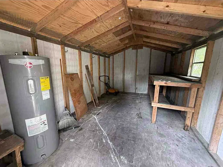 2810 Geoffrey Dr — Photo 43
