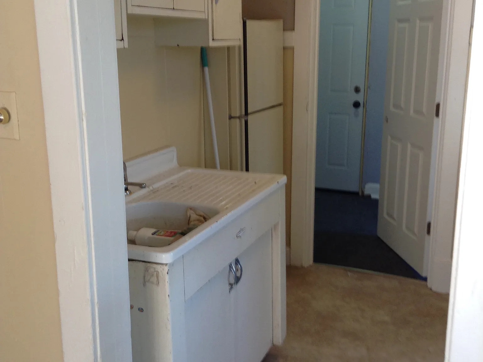 2 bed, $1,075 — Photo 2