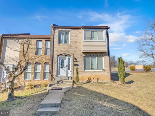 7021 Cipriano Woods Ct, Lanham, MD 20706