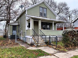 1011 Chestnut St, Port Huron, MI