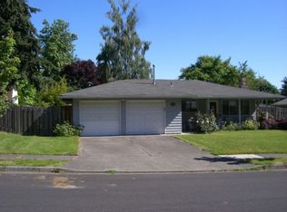 14175 SW Spinnaker Dr, Beaverton, OR 97005