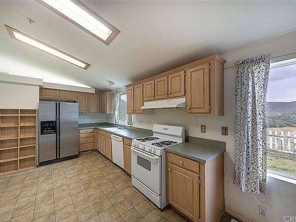 3rd image of 34511 Carol Ln