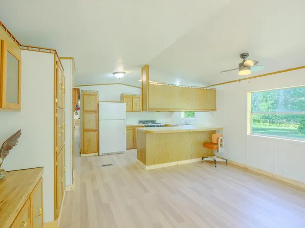 23099 512th St, Bemidji, MN 56601