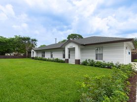 3260 Hi St