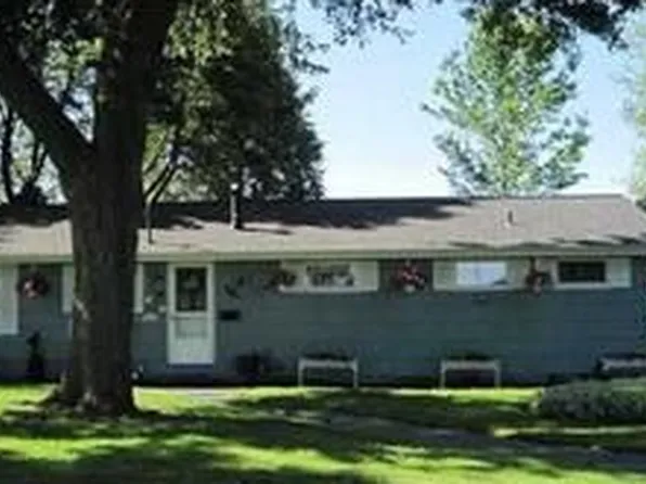 5519 Ward Hts, Burt, NY 14028