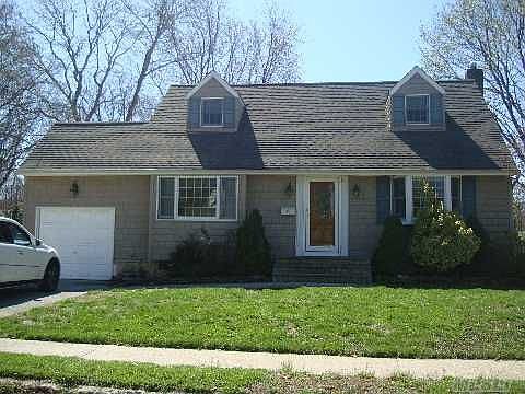 1st image of 12 Birchbrook Dr