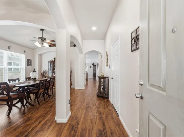 24631 Lakecrest Village Dr, Katy, TX 77493