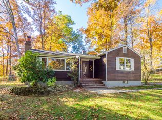 27 Woodland Way, Ridgefield, CT 06877