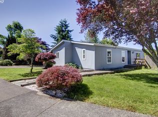 986 S 59th St, Springfield, OR 97478