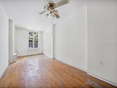 325 W 43rd St #1C, Manhattan, NY, 10036