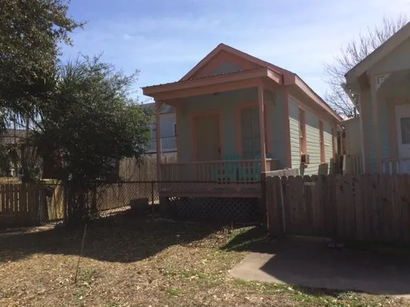 1305 Avenue K, Galveston, TX 77550