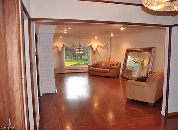 4th image of 29349 Gates Mills Blvd