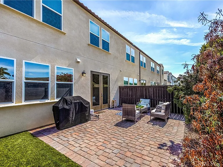 5304 Harvard Way — Photo 16