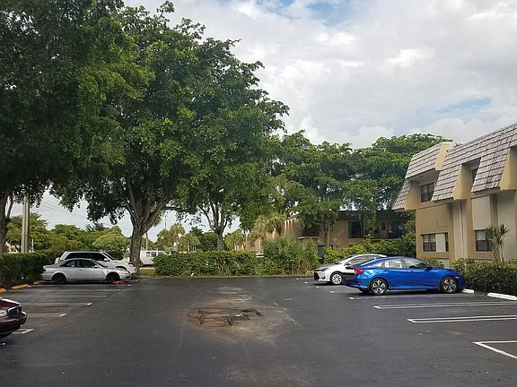 5th image of 10990 Royal Palm Blvd #5-2