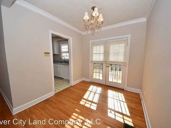 3rd image of 3789 Kenwood Ave
