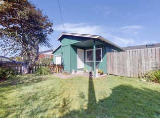 800 10th St SW, Bandon, OR 97411