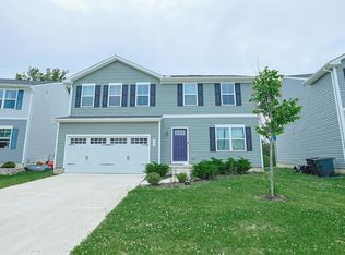 517 Skyway Dr, Springfield, OH 45505