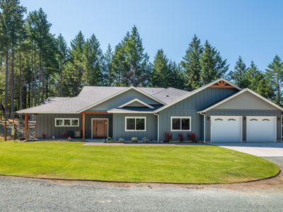 5457 Fish Hatchery Rd, Grants Pass, OR, 97527