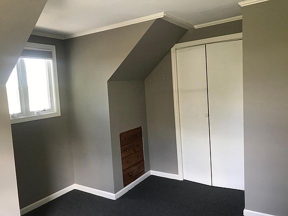 3rd image of 2236 New York Ave