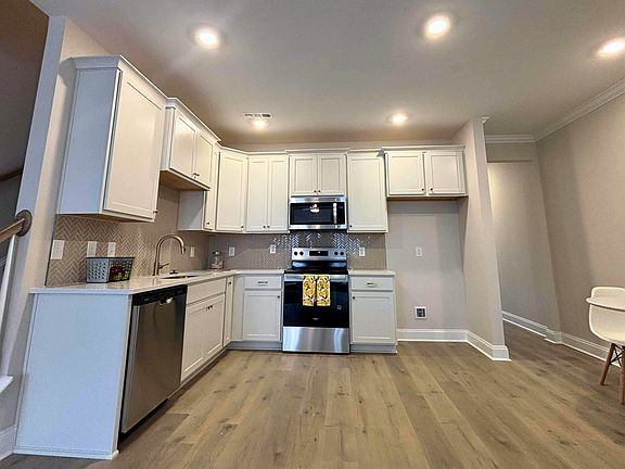 4th image of 3229 Tasker Dr Lot 256