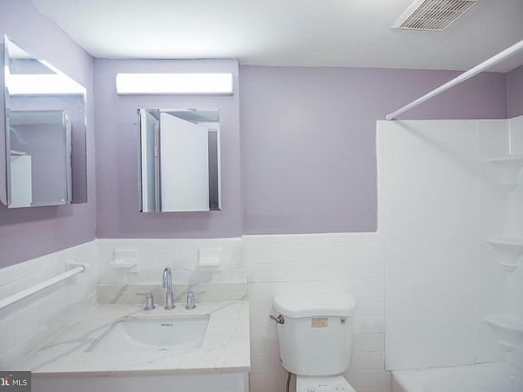 2nd image of 1705 Addison Rd S