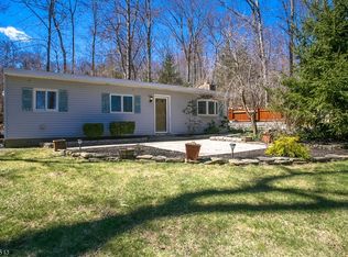 6 Spring Walk, Newton, NJ 07860