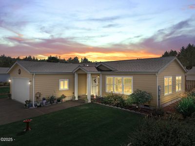 1155 SW Sailfish Loop, Waldport, OR, 97394