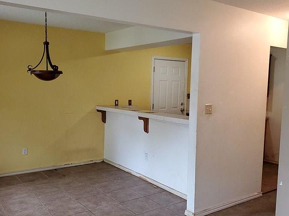 5th image of 517 N South St
