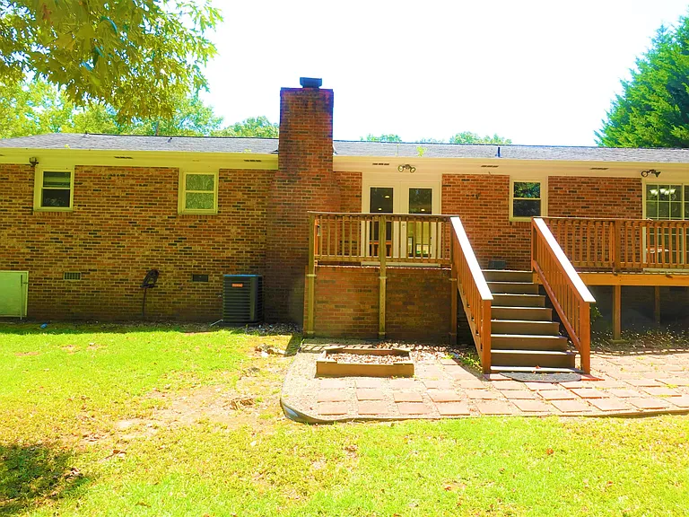 115 Konnarock Cir — Photo 50