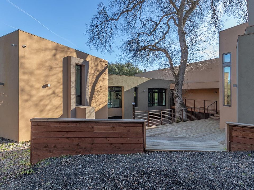 1st image of 12100 Horseshoe Rd