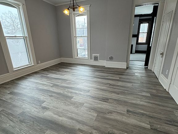 2nd image of 203 S Brady St #3