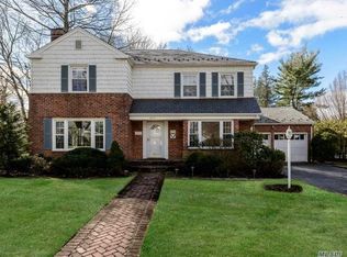 610 Park Ave, Manhasset, NY 11030