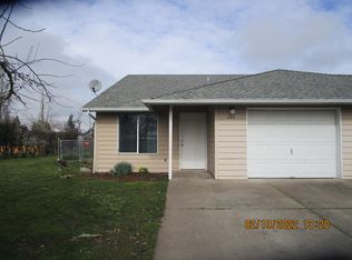 397-401 Shamrock St, Aumsville, OR 97325