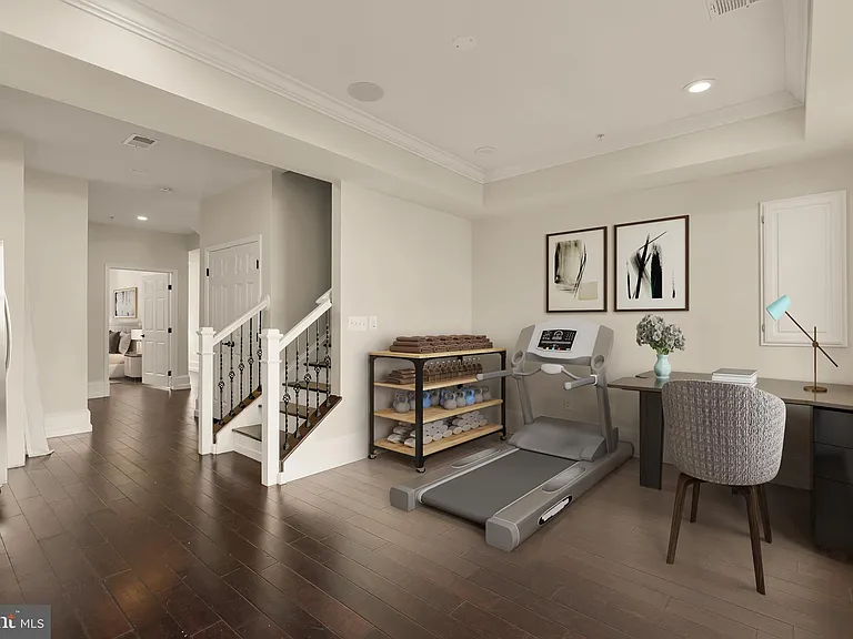 1609 Levis St NE — Photo 10