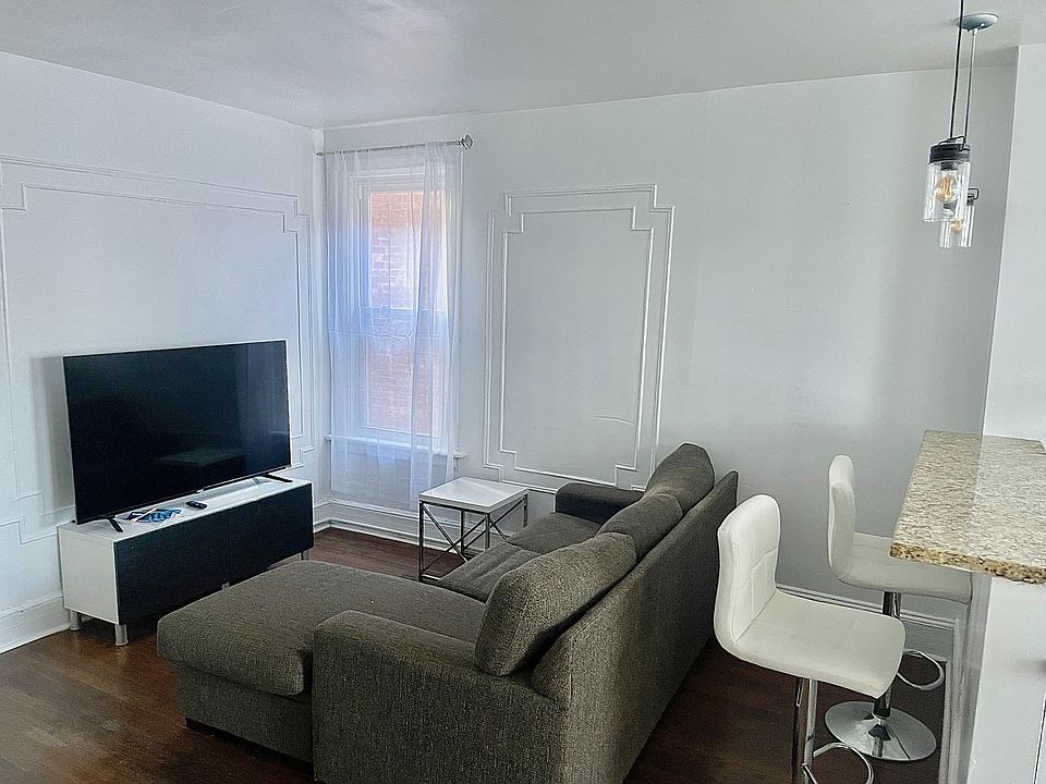 1st image of 48 Courtney Ave APT 2