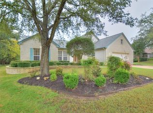 135 Lantana Dr, Georgetown, TX 78633