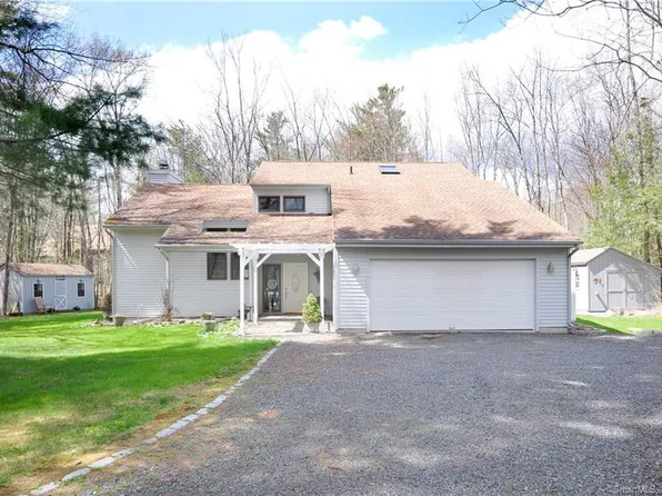 220 Wellsford Drive, Goshen, CT 06756