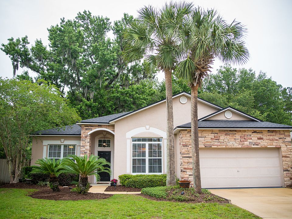 1st image of 11543 Alexis Forest Dr E