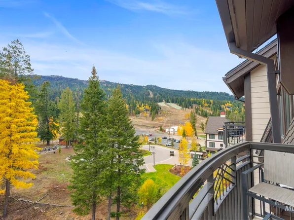 780 Village Dr Unit 505, Donnelly, ID 83615