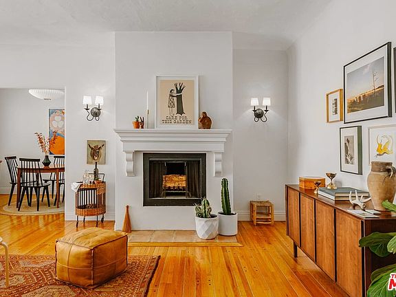 4th image of 1345 N Hayworth Ave APT 208