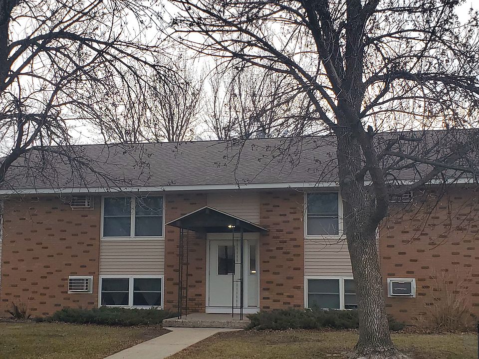 1st image of 417 3rd St SE #16701514