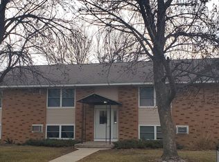 417 3rd St SE #16701514, Renville, MN 56284