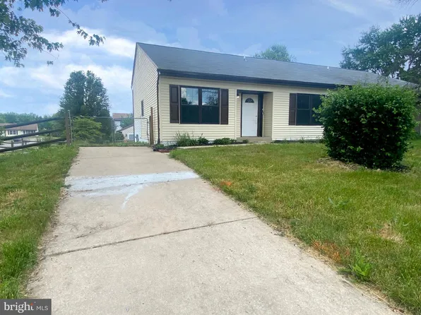 960 Ruby Dr, Westminster, MD 21158